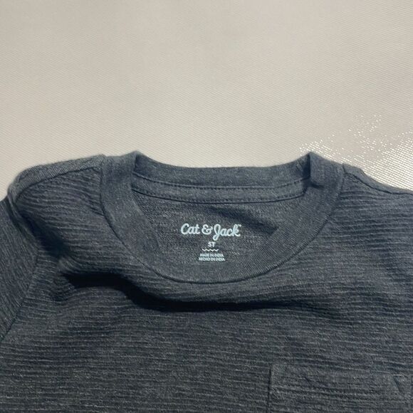 Cat & Jack Toddler Boys Long Sleeve Tee - Picture 3 of 3